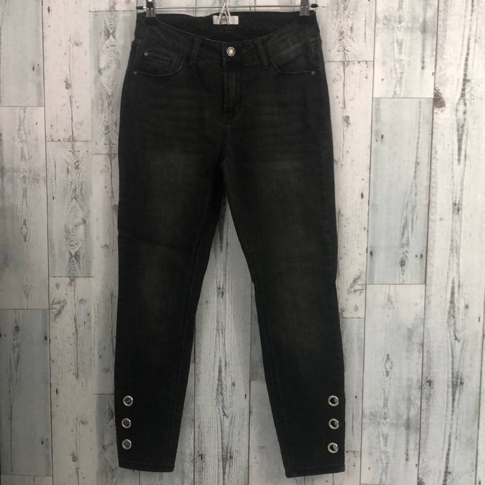 Kensie Black Ankle Jeans w/Grommets 26